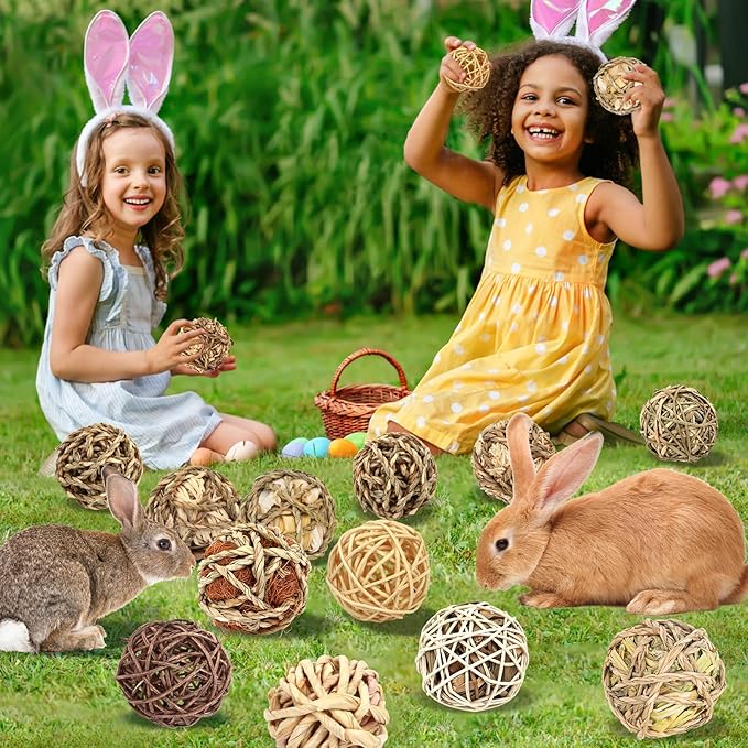 Bunny Chew Grass Balls, Rolling Chew Toys for Small Animals, Improving Dental Health, Natural Chew Grass Toys for Rabbits, Guinea Pigs, Chinchillas, Hamsters, Mice (16 Pcs)