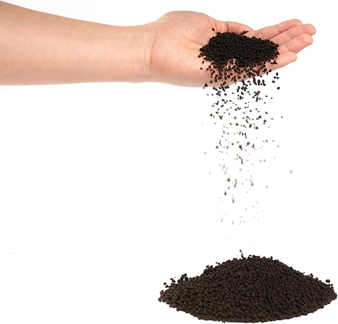 LANDEN THRIVA Natural Soil Substrate for Natural Planted Aquarium, Plant or Shrimp Stratum, Clay Gravel and Stable Porous Substrate for Freshwater Aquarium, Rainforest Black 5L(10lbs),Medium Size