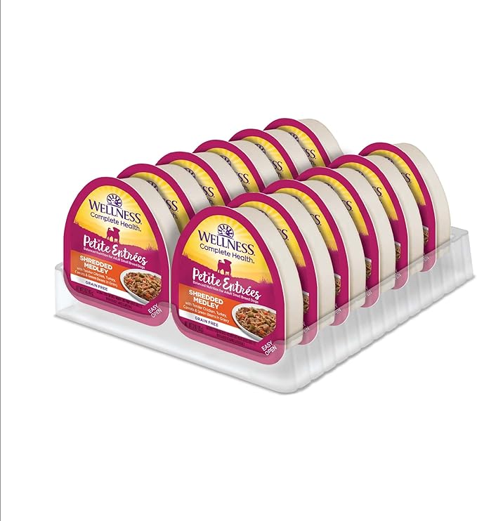 Wellness Petite Entrées Shredded Medley with Tender Chicken, Turkey, Carrots & Green Beans, 3-Ounce Cup (Pack of 12)