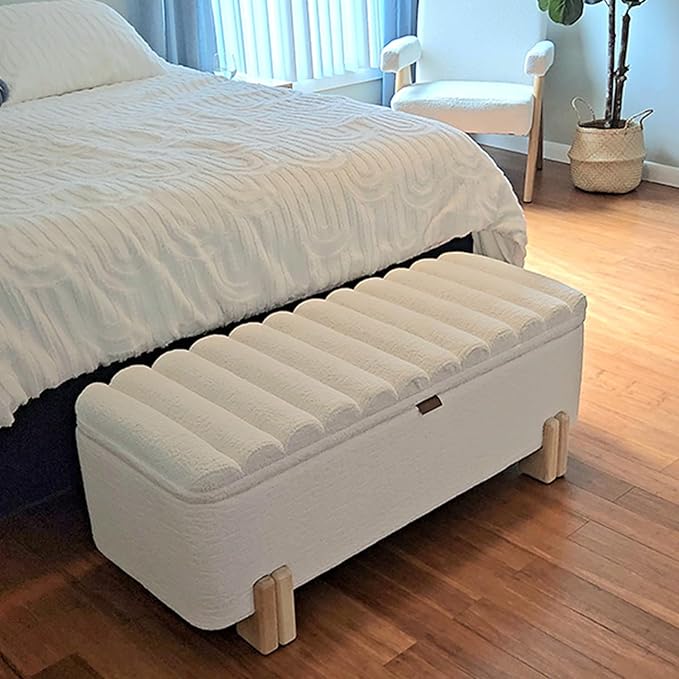 Kmax 45" Storage Bench Faux Fur Entryway Bench Upholstered Ottoman Bench with Wavy Top & Safty Hinge for Bedroom Living Room Hallway, White