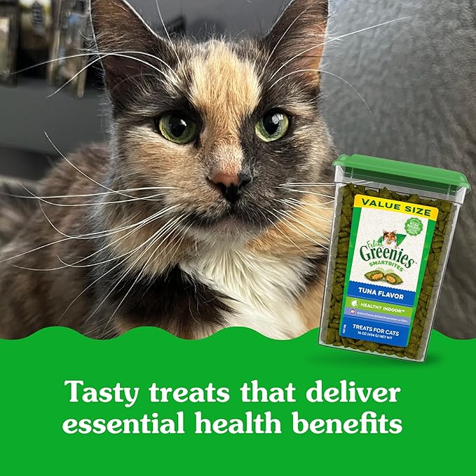 Greenies Feline Smartbites Healthy Indoor Cat Treats, Tuna Flavor, 16 oz. Tub