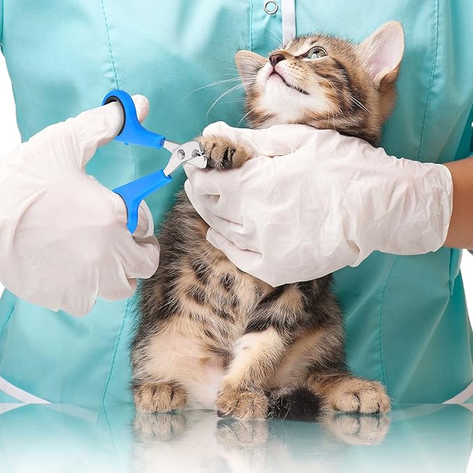 Patelai 5 Pcs Cat Bathing Bag Set Cat Grooming Bag Adjustable Pet Shower Net Muzzles Nail Clipper Tick Remover Tool Massage Brush(Grey-White)