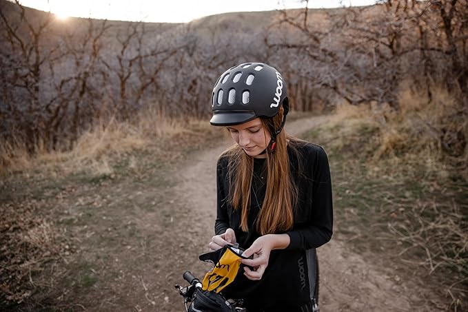 woom TENS Bike Gloves, Child’s & Youth Bicycle Full Finger Protection with Grip for Road Cycling & Mountain Biking (Boys & Girls)