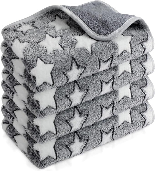 Reginary 4 Pcs Waterproof Guinea Pig Blankets Washable Small Animal Fleece Bedding Absorbent Guinea Pig Cage Liners Reusable Pet Pee Pad Sleep Mat for Hamster Ferret (Gray Star,24 x 16 Inch)