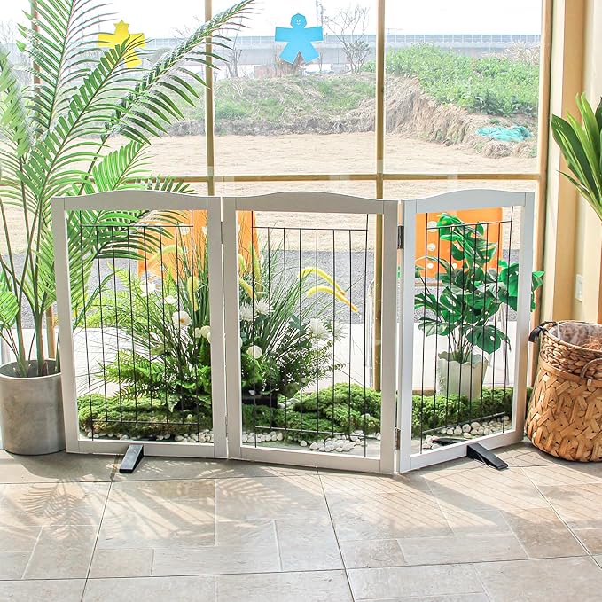 ZJSF Freestanding Dog Fence Indoor, Foldable Dog Gate for Doorways, Stairs or Hallways, Sturdy Wood Extra Wide Pet Gate with Support Feet for The House, White, 32 "Height-3 Panels